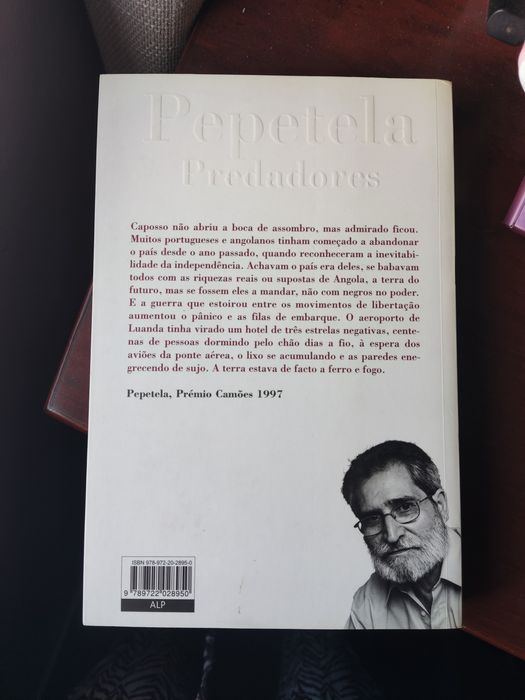 Pepetela predadores