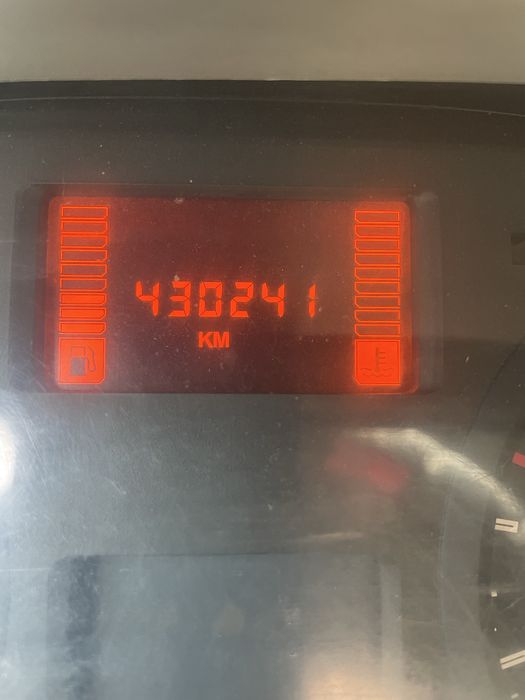 Продам бус Рено Мастер