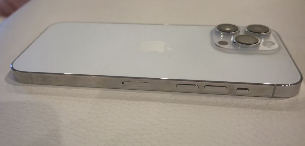 iPhone 14 Pro Max com garantia