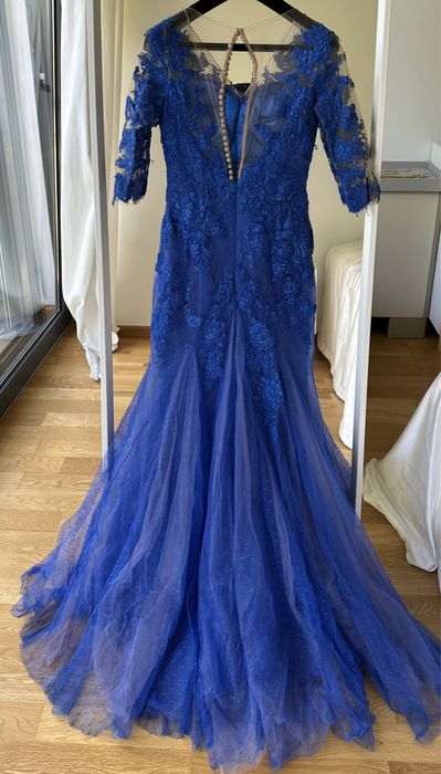Vestido cerimónia Pronovias renda azul corte sereia