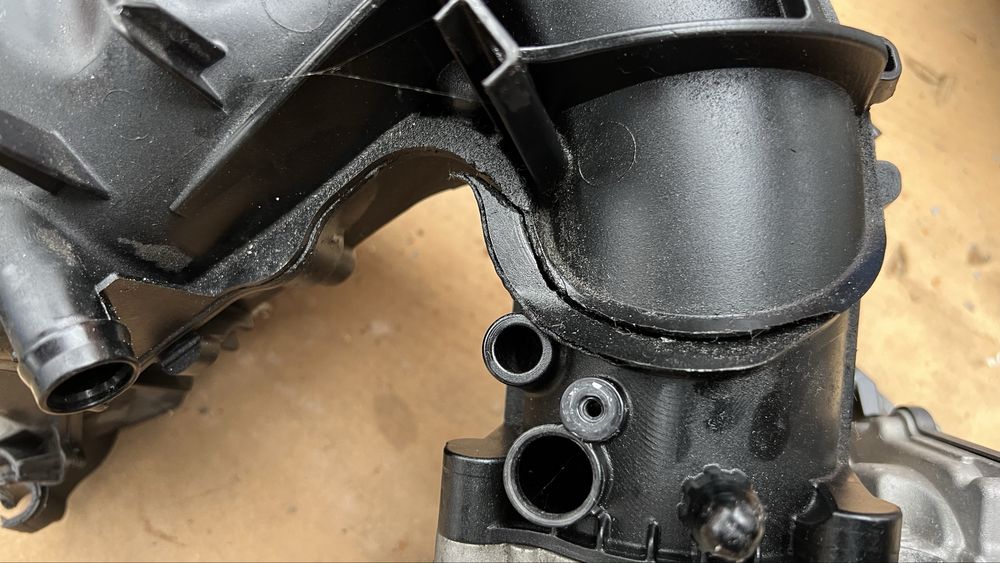 Впускной коллектор B48