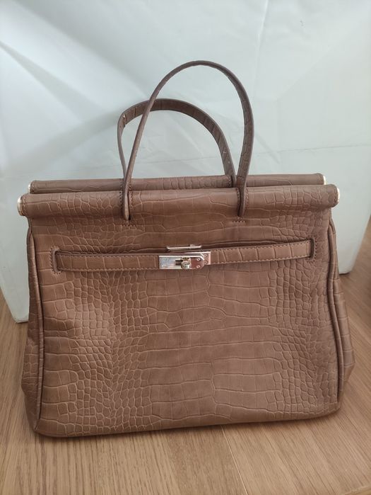 Mala Lanidor usada 1 vez