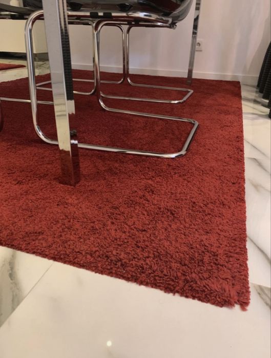 Tapete vermelho ADUM Ikea