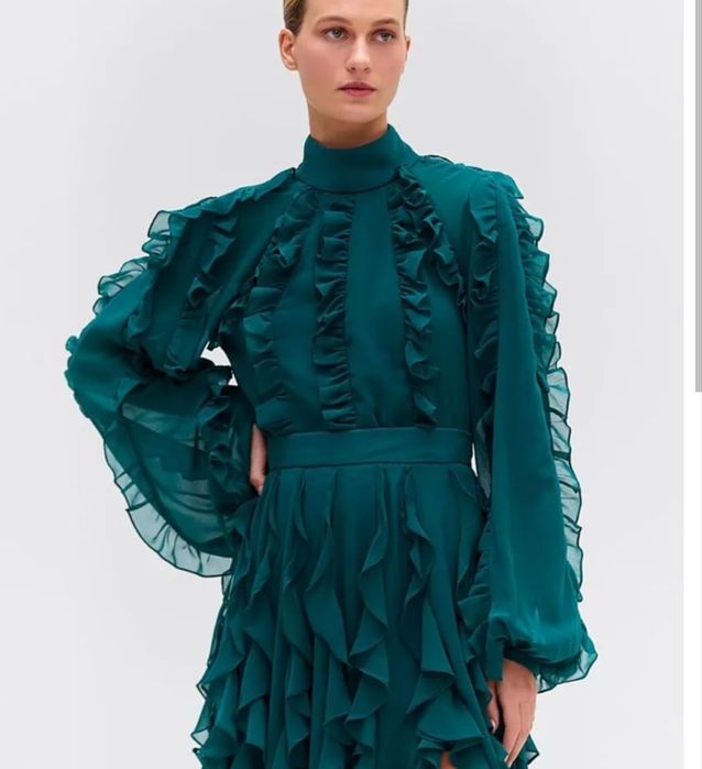 Lindo vestido com babados Bubbles-BBCO L