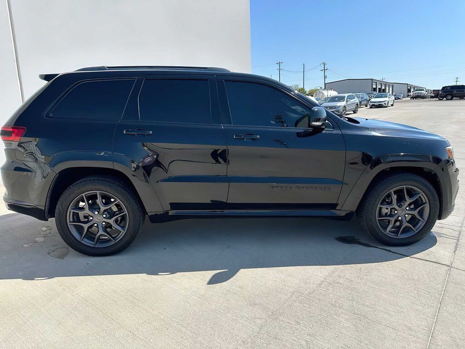 Jeep Grand Cherokee      2020