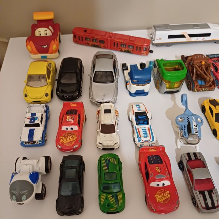Kolekcja Hot wheels  szt. , resoraki, samochodziki, auta