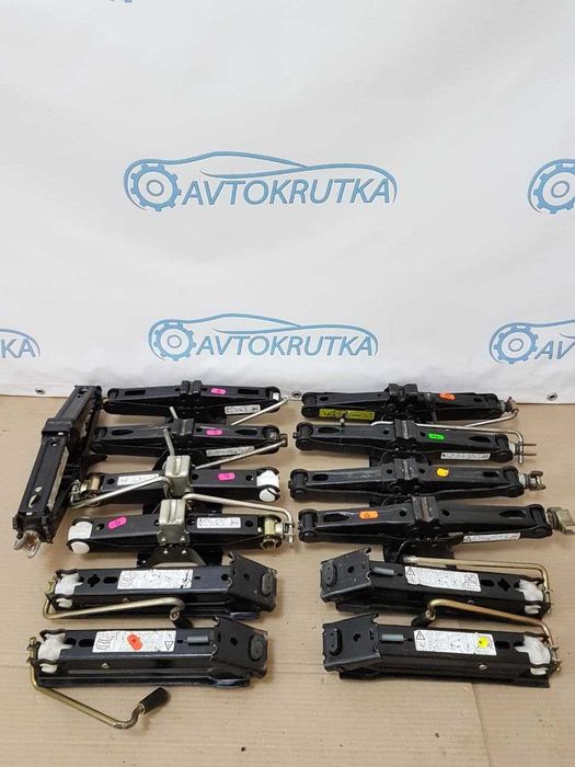 Домкрат Peugeot 206 Partner 4008 5008 3008 2008 407 308 207 Пежо Крюк