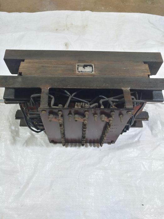 Трансформатор 3фази