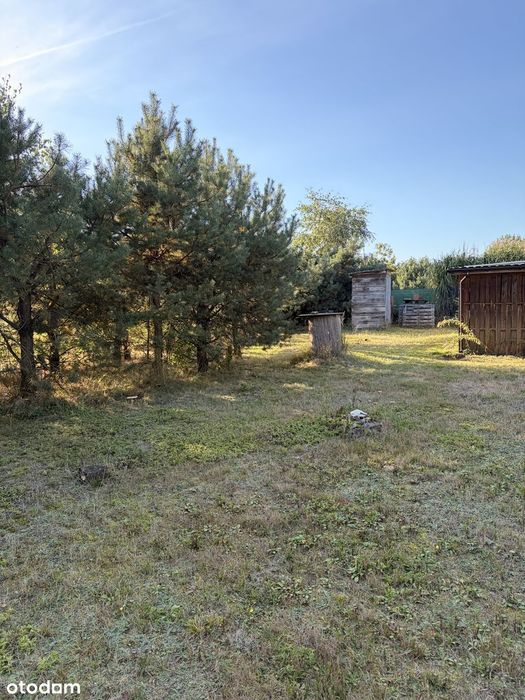 Działka 1330 m2, ogrodzona, 2 garaże - gotowa do budowy domu