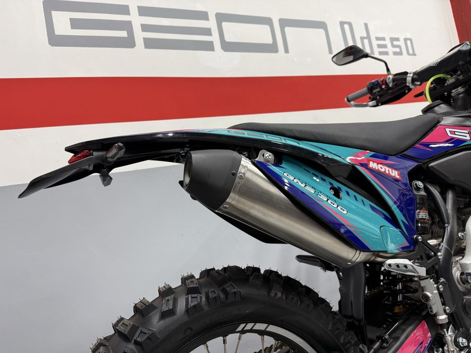 Ендуро GEON Dakar GNS300R