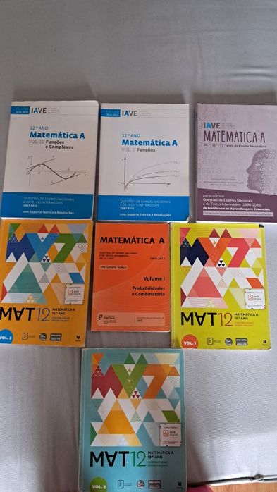 Manuais preparação exames matemática