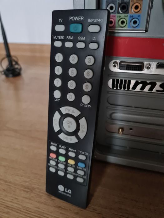 Komputer stacjonarny + monitor