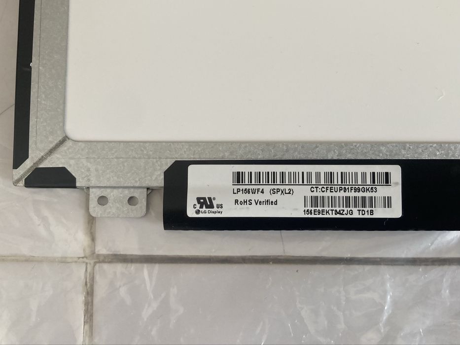 Ecran slim 15.6” LG para portatil LP156WF4