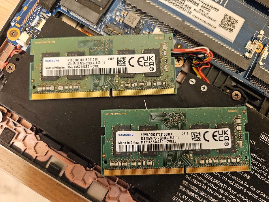 laptop HP EliteBook 830 G5 wraz ze STACJĄ DOKUJĄCĄ 230W. i5-8gen,512+8