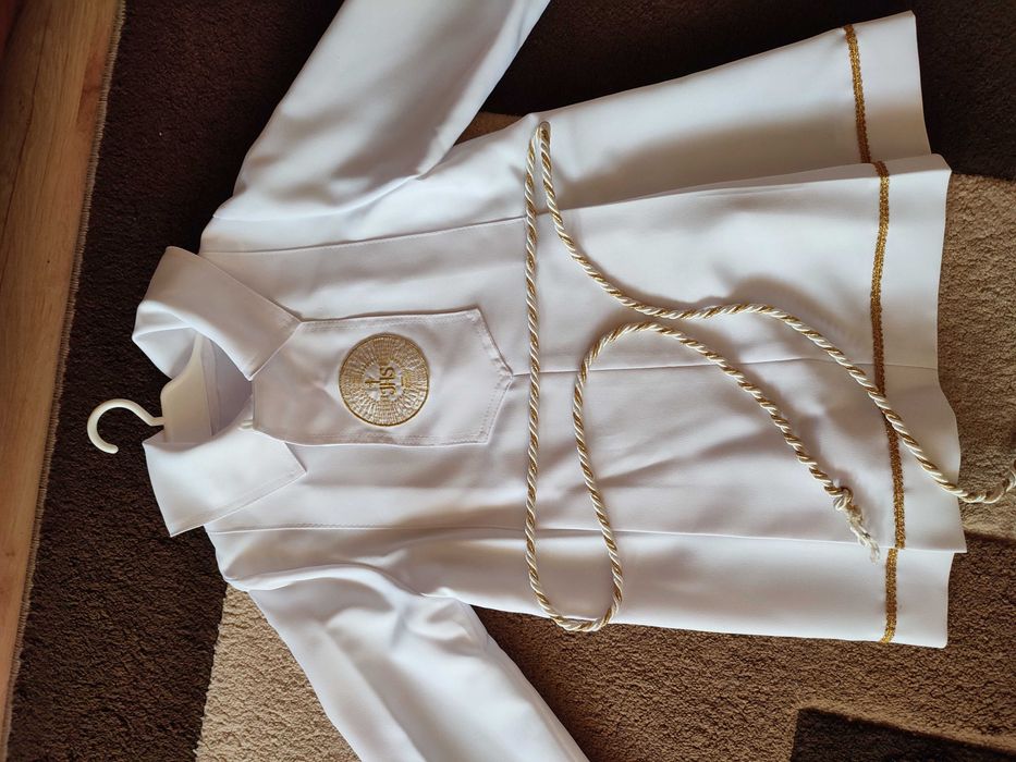 Strój komunijny chlopiecy