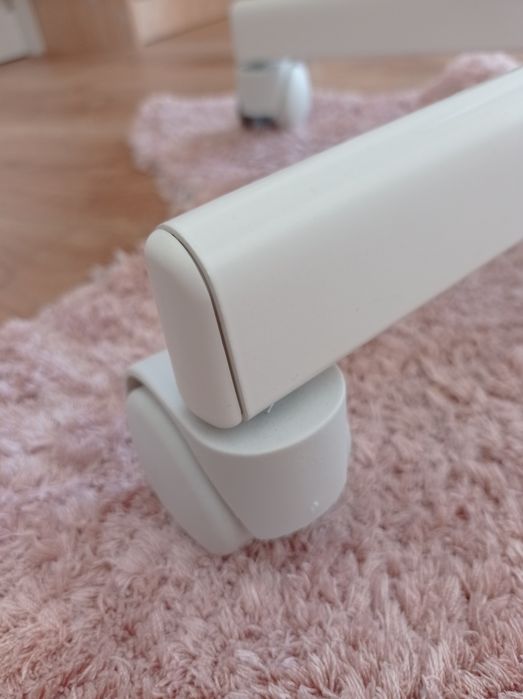 Cadeira de secretária IKEA branca