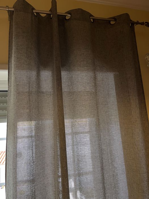 Cortinado em estado novo