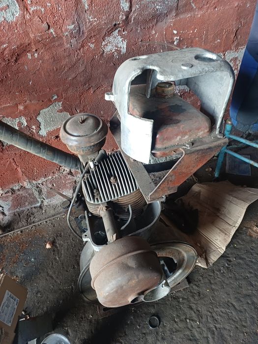 Продам двигун ЗІД в робочому стані