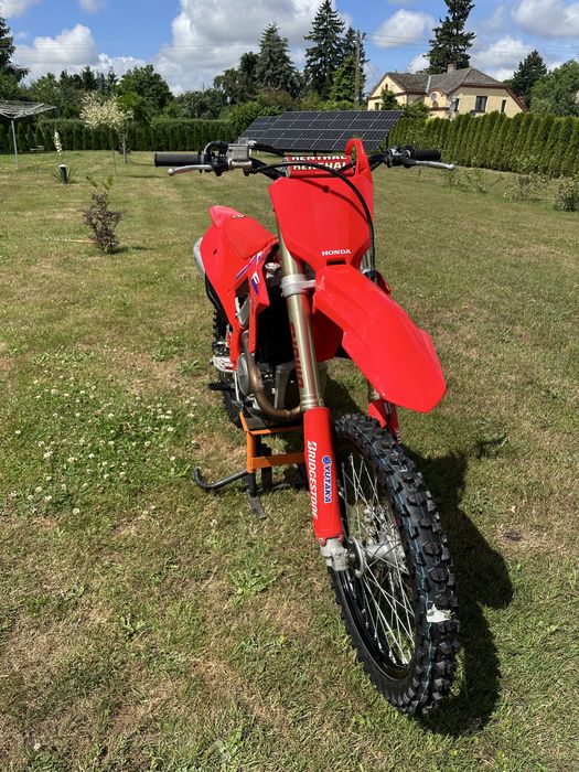 Honda crf250.