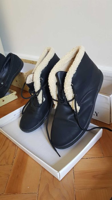 4 pares de calçado (havaianas, botins, sapatos, sapatilhas)