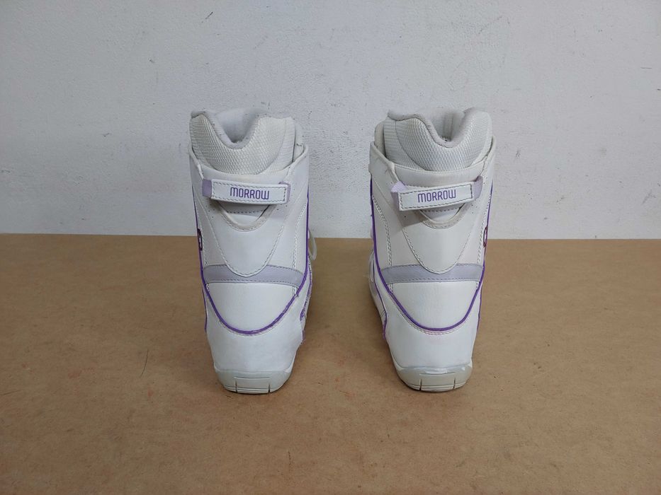 Buty snowboardowe MORROW Eu.39, 25 cm