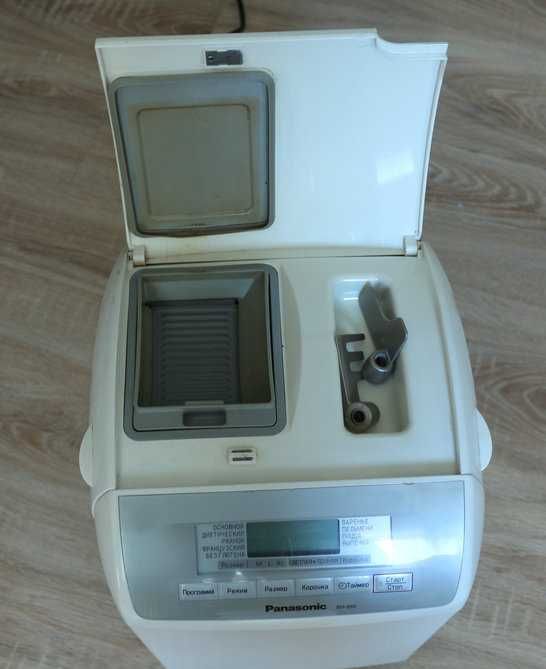 Хлібопіч Panasonic SD-255