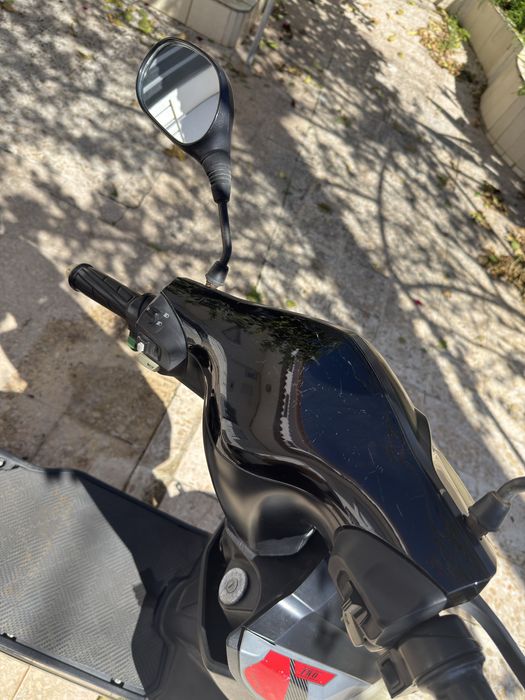 Motinha Elétrica com Batéria Litio + Bagageiro + Trava de Segurança