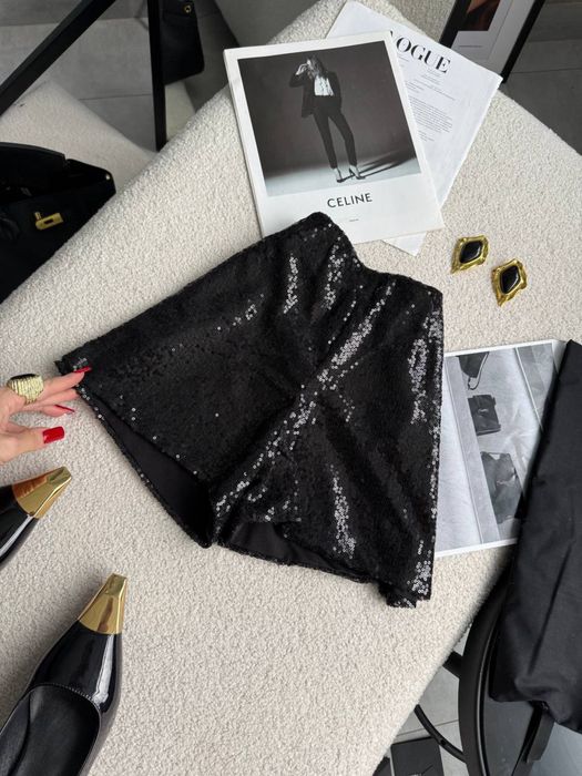 Шорти жіночі в паєткі святкові