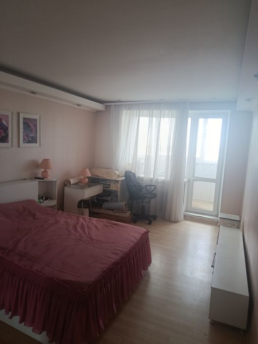Продаю 3к/кв- студия пр.Мира 14/15 79/46/11  43000$