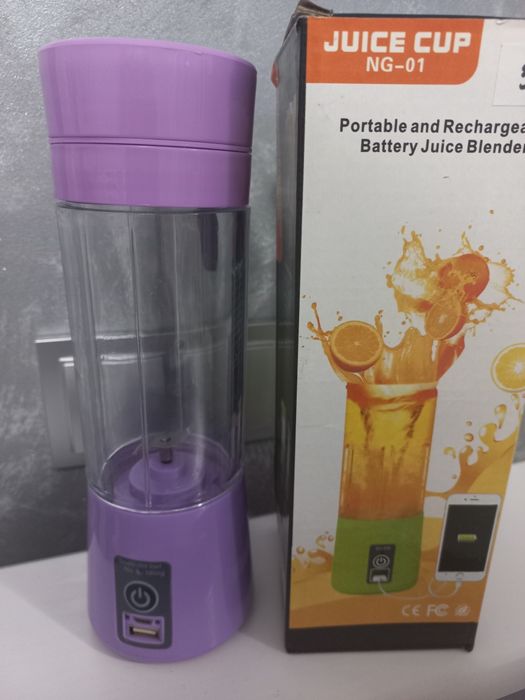 Блендер для коктейлів та напитків