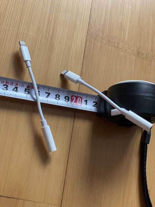 Перехідник adapter mini-jack Apple Lightning - 3.5 mm White