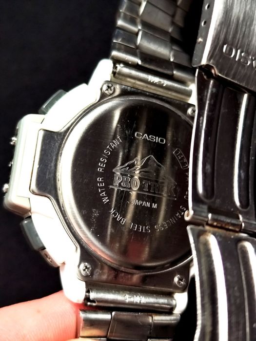 Kultowy zegarek Casio Pro Trek PRT-40