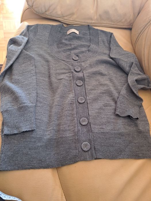 Sweter damski rozpinany firmy Daxon