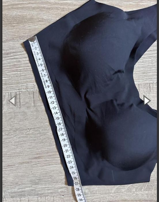 Безшовний бюзгалтер