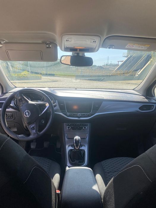Opel astra  sports