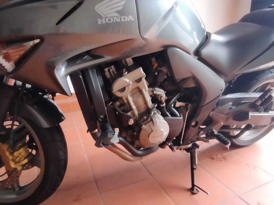 Moto Honda CBF 600SA