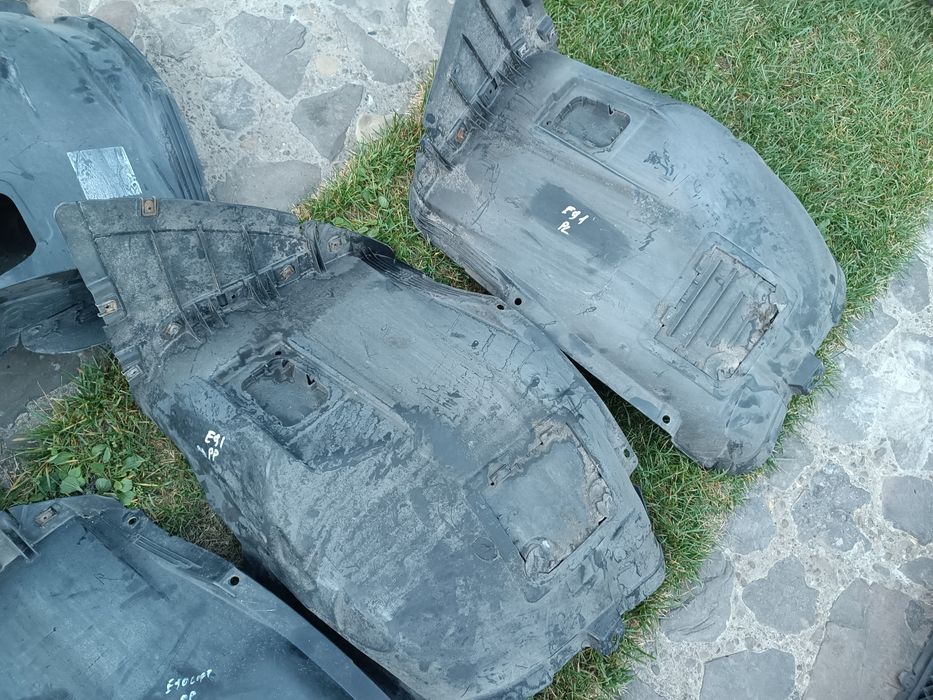 Підкрилок,підкрильник,BMW,бмв е90.91,81.87 передній,правий лівий