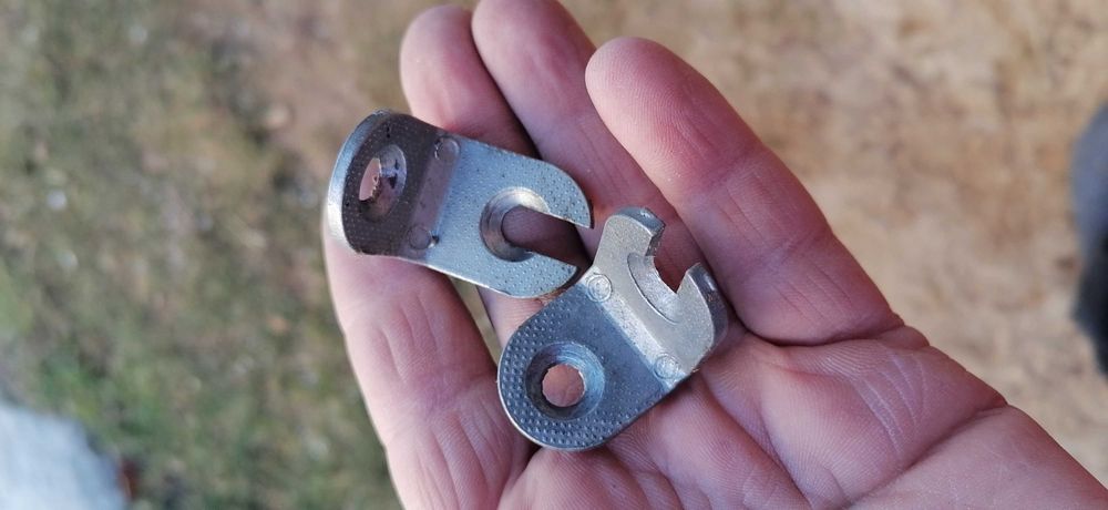 Куточки уголочки алюмінієві та сталеві бв.