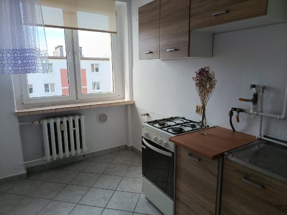 Mieszkanie sikorskiego 34 m²  2 pokoje WOLNE OD ZARAZ - Widok 4