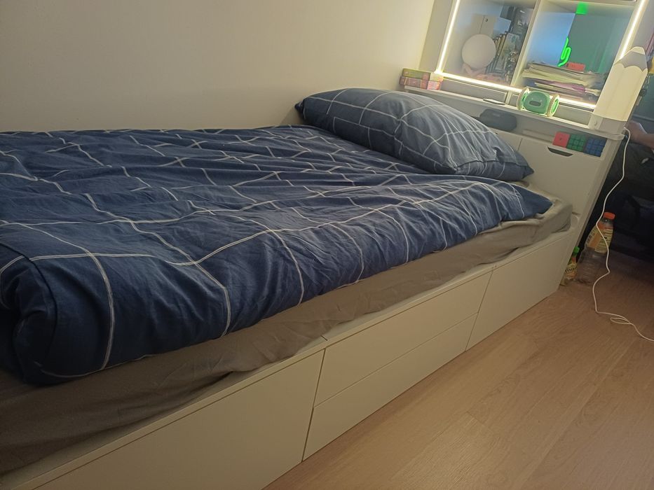 Łóżko młodzieżowe