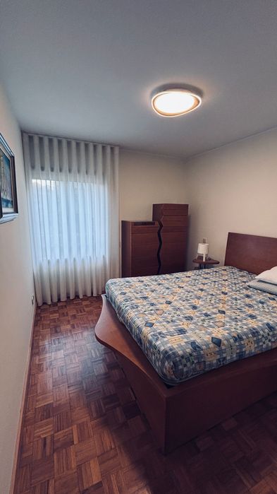 T2 Mobilado, Garagem 2 viaturas e Elevador – Rua de Camões,327  Porto