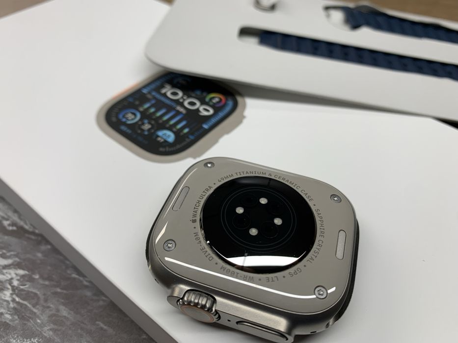 Часи Apple Watch Ultra 2 49mm (Titanium Blue Ocean). A2986. Як нові