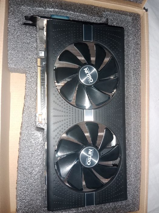 Sapphire Nitro+ Radeon RX 570 8GB GDDR5 | Пломбы | Коробка