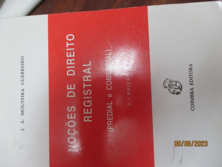 4 livros sobre legislação