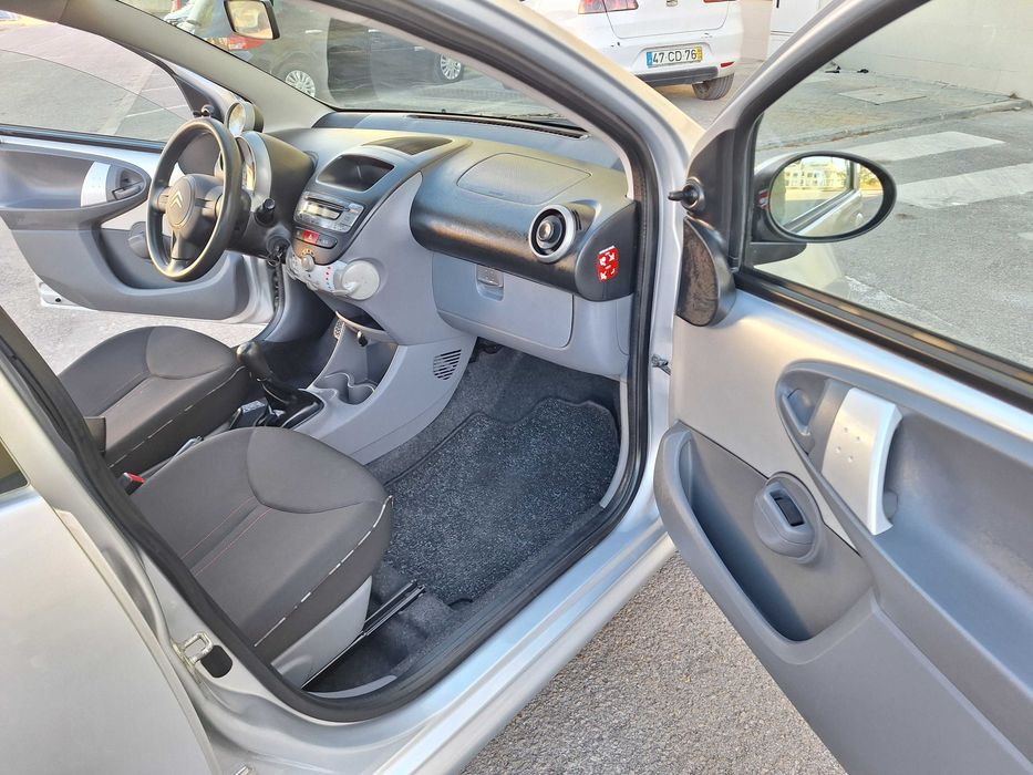 Citroen C1  estado  Irrepreensível com Ar Condicionado de 2012