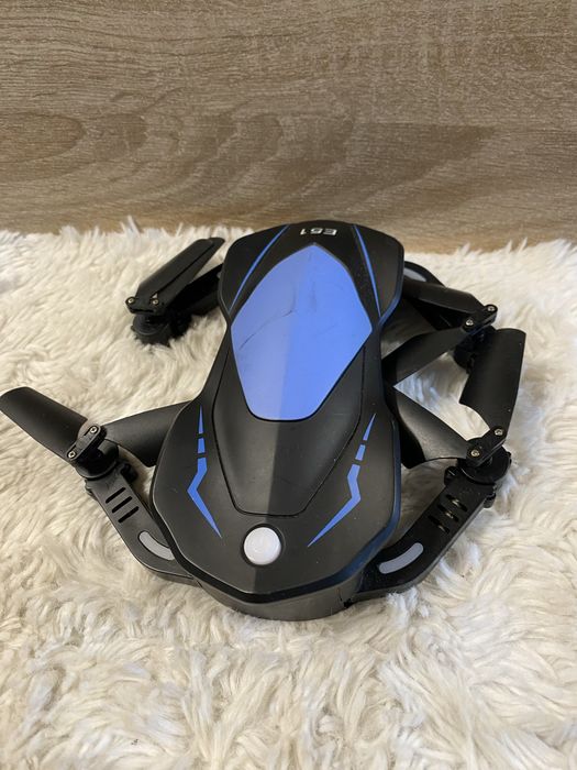Dron Eachine E51 Foldable Drone.