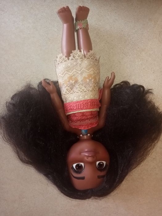 Lalka Vaiana skarb oceanu Disney duża Maona 34 cm