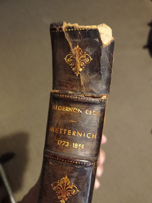 Livro antigo Metternich de Algernon Cecil