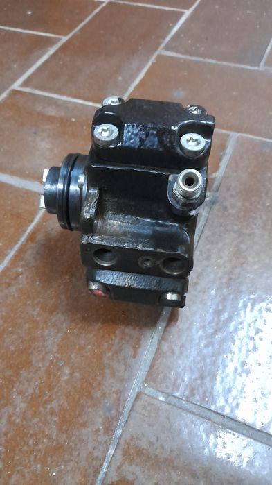 Bomba injectora/alta pressao hyundai Getz/Matrix/Accent 1.5 CRDI