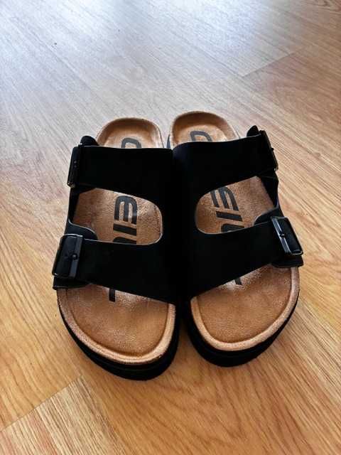 Chinelo O'Neill 40